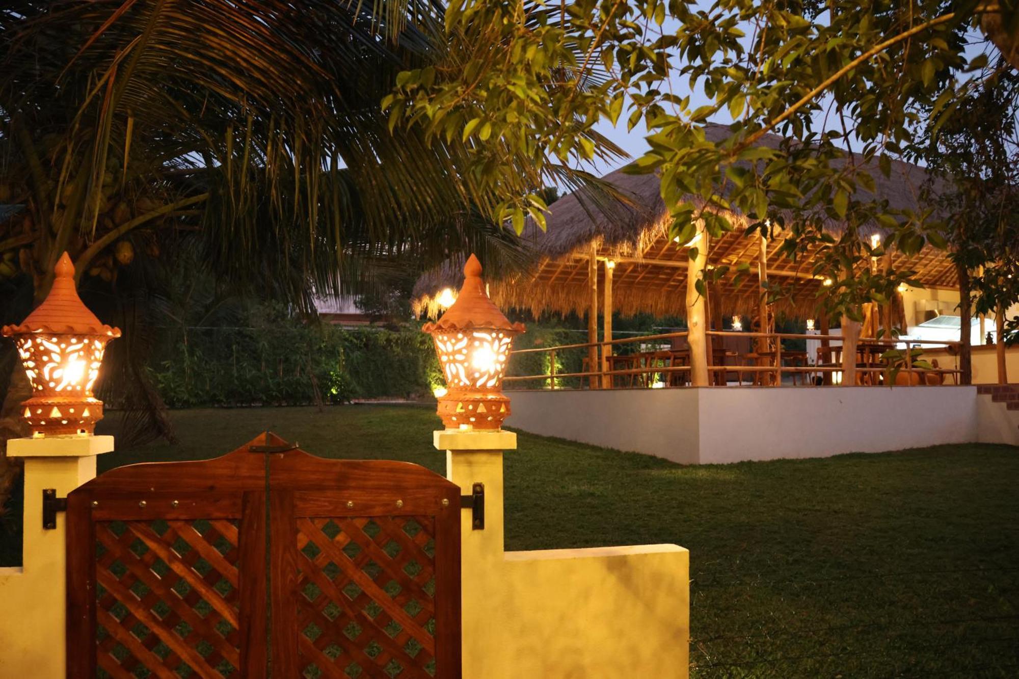 Hotel Omkara Rekawa Tangalle Exteriér fotografie