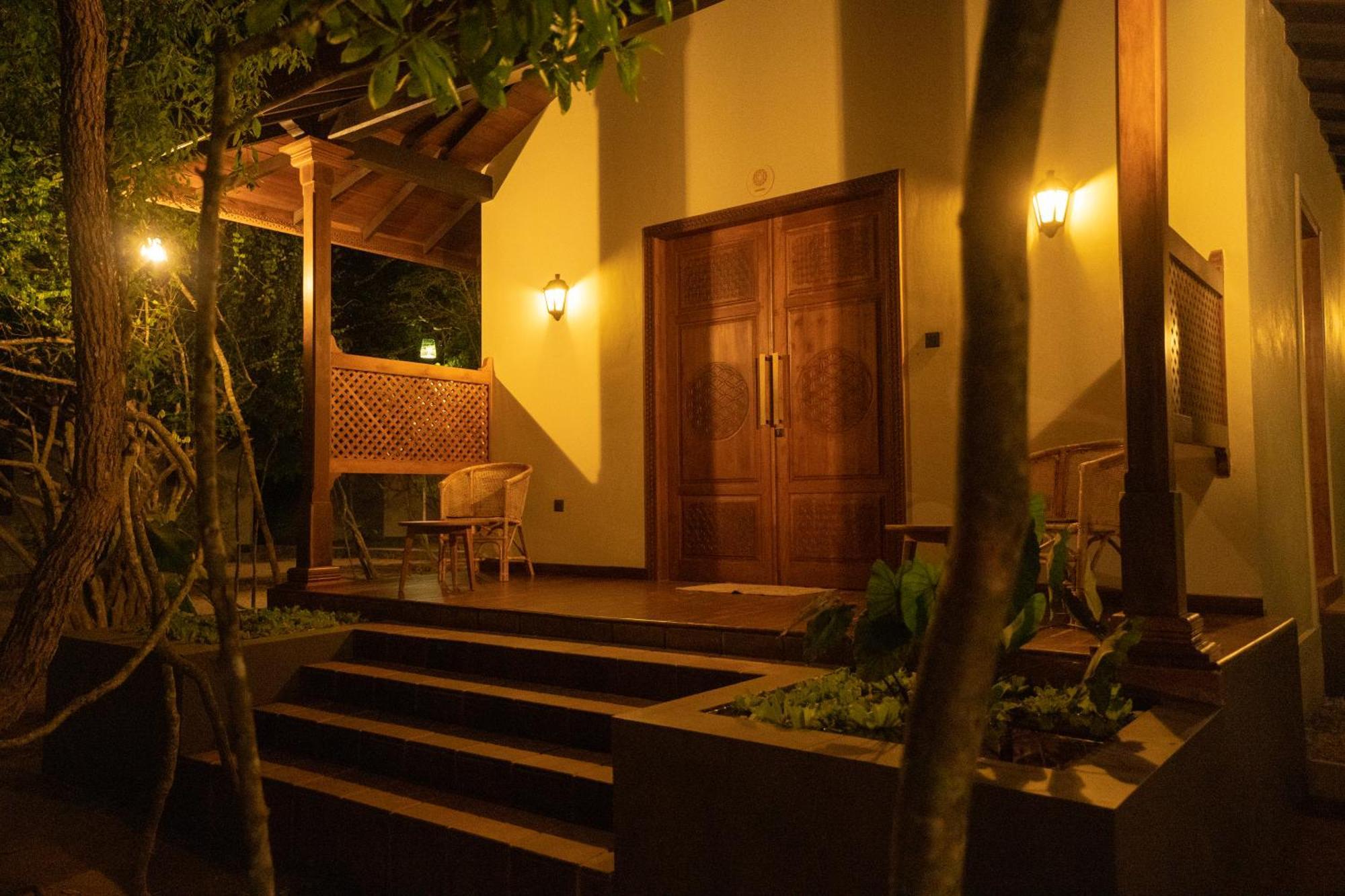 Hotel Omkara Rekawa Tangalle Exteriér fotografie