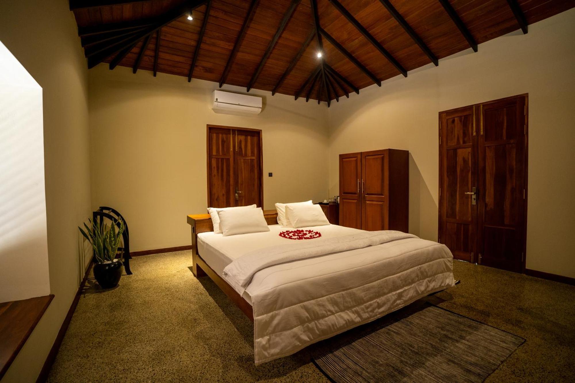 Hotel Omkara Rekawa Tangalle Exteriér fotografie